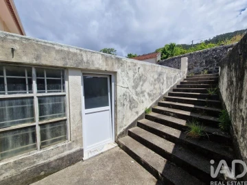 Moradia T4 para Venda em Carreço