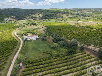 Moradia T4 para Venda em Silves