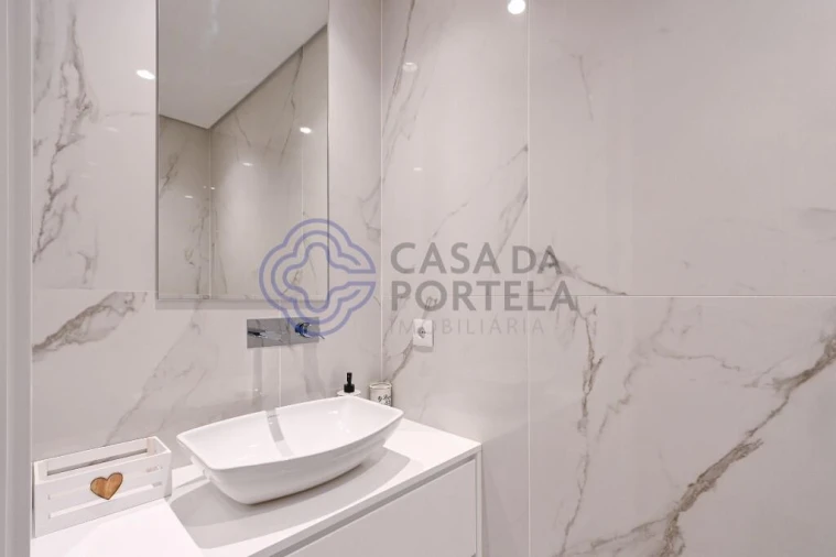 Apartamento T3 para Venda em Canidelo Foto 9