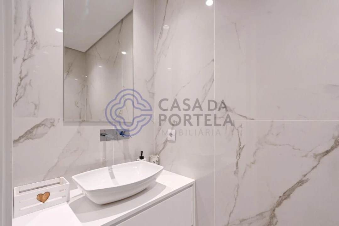 Apartamento T3 para Venda em Canidelo Foto 9