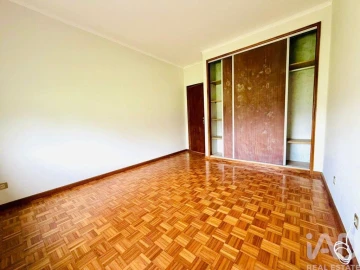 Moradia T3 para Venda em Barroselas e Carvoeiro