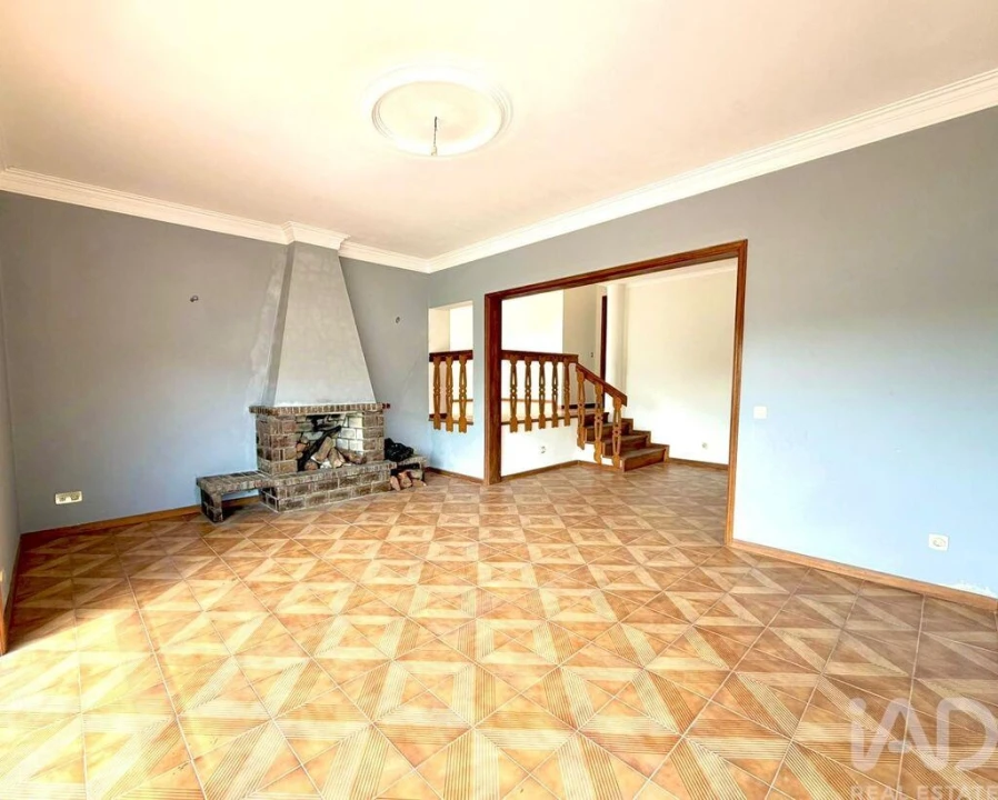 Moradia T3 para Venda em Barroselas e Carvoeiro Foto 4