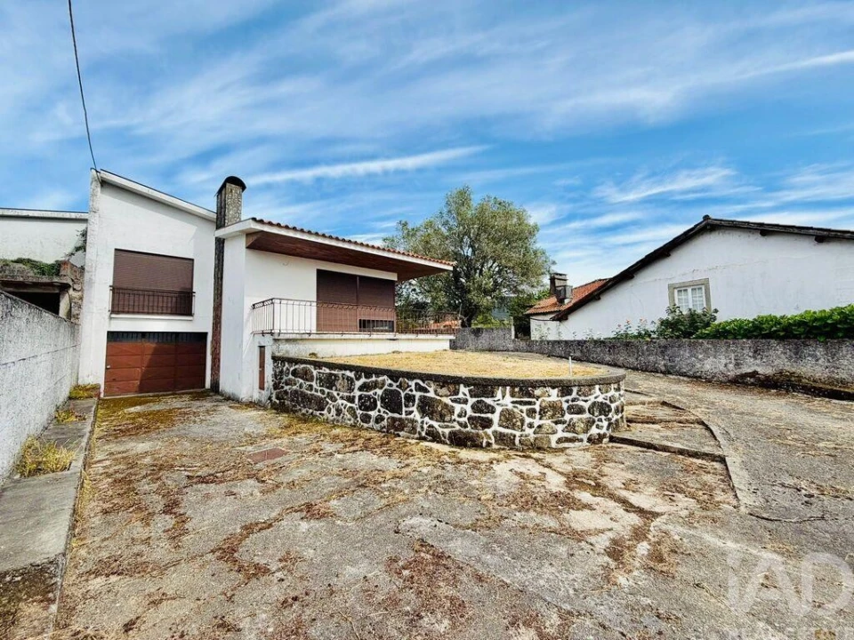 Moradia T3 para Venda em Barroselas e Carvoeiro Foto 1