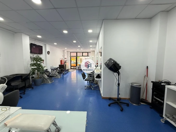 Loja para Venda em Matosinhos e Leça da Palmeira Foto 2