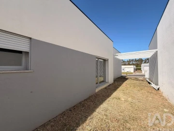 Moradia T4 para Venda em Leiria, Pousos, Barreira e Cortes