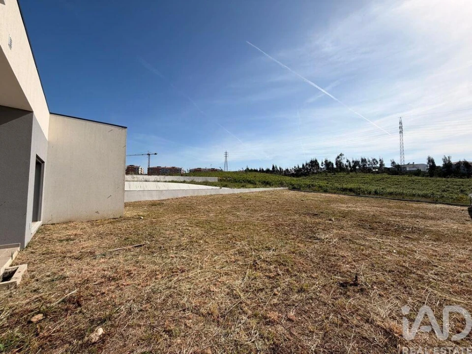 Moradia T4 para Venda em Leiria, Pousos, Barreira e Cortes Foto 19