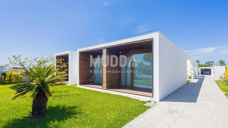 Moradia T4 para Venda em Valega
