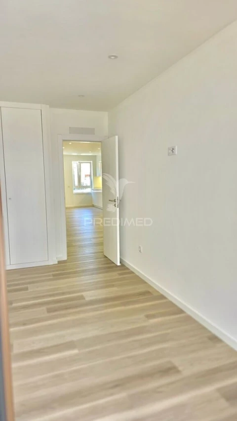 Apartamento T3 para Venda em Nazare