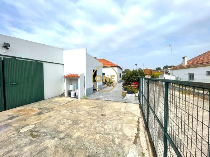 Moradia T3 para Venda em Carvalhal Foto 4