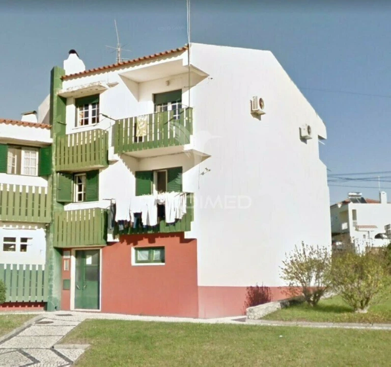 Apartamento T2 para Venda em São Martinho Foto 1