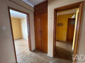 Apartamento para Venda em Massamá e Monte Abraão