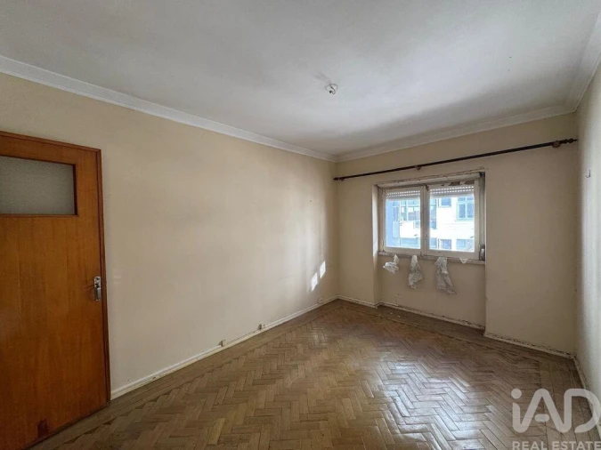 Apartamento para Venda em Massamá e Monte Abraão Foto 29