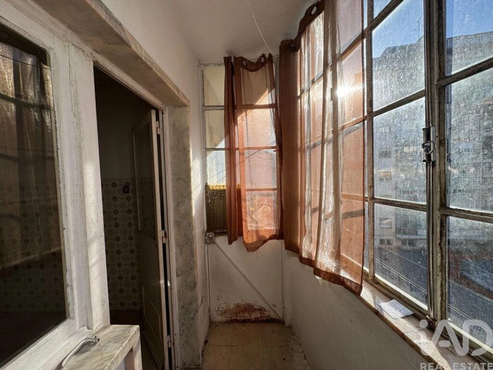 Apartamento para Venda em Massamá e Monte Abraão Foto 9