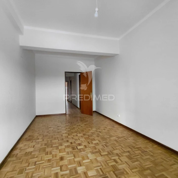 Apartamento T4 para Venda em Ribeira de Nisa e Carreiras Foto 16