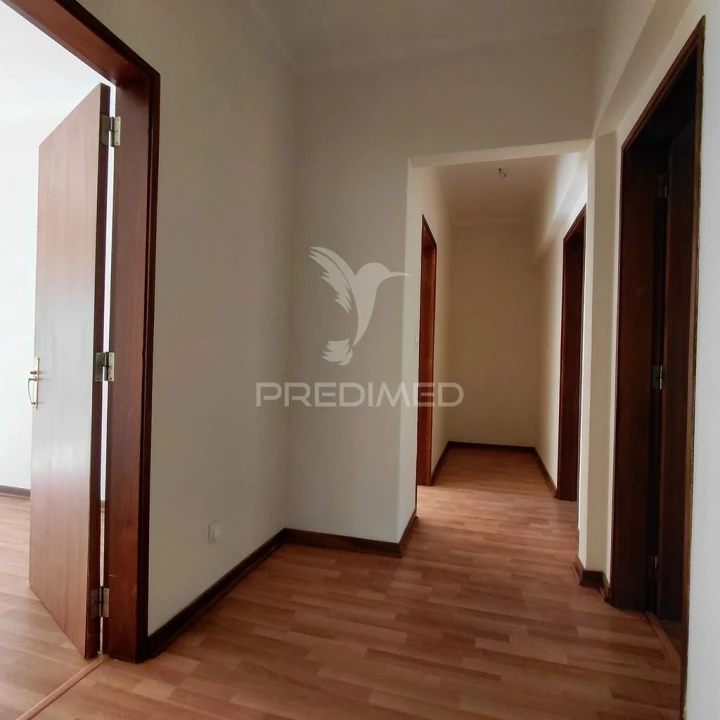 Apartamento T4 para Venda em Ribeira de Nisa e Carreiras Foto 7