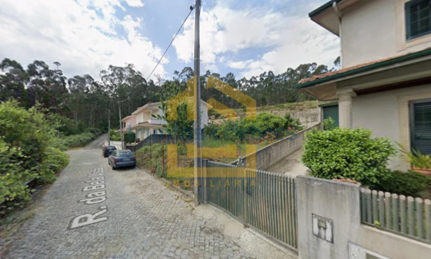 Terreno para Venda em Fornelo e Vairão Foto 3