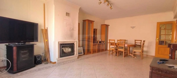 Apartamento T2 para Venda em Cacém e São Marcos