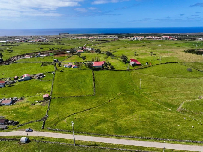 Terreno para Venda em Vila do Porto Foto 11