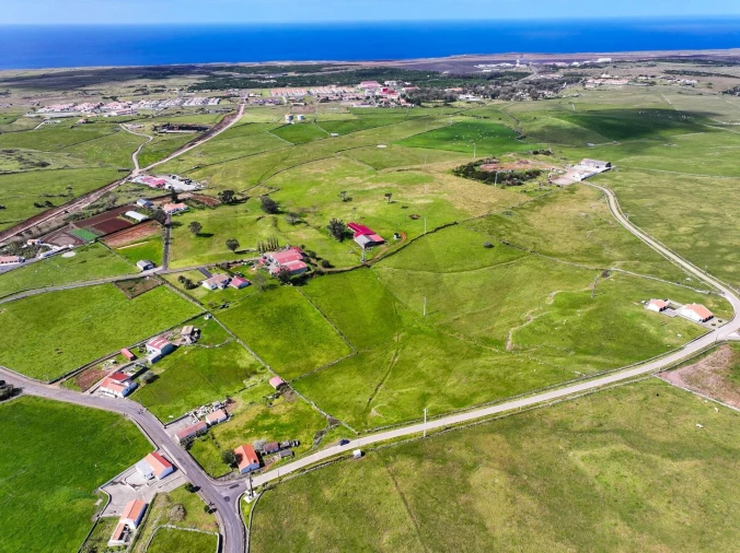 Terreno para Venda em Vila do Porto Foto 9