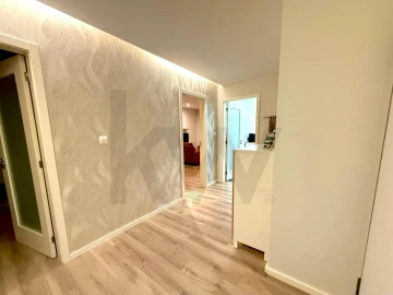 Apartamento T2 para Venda em Canelas