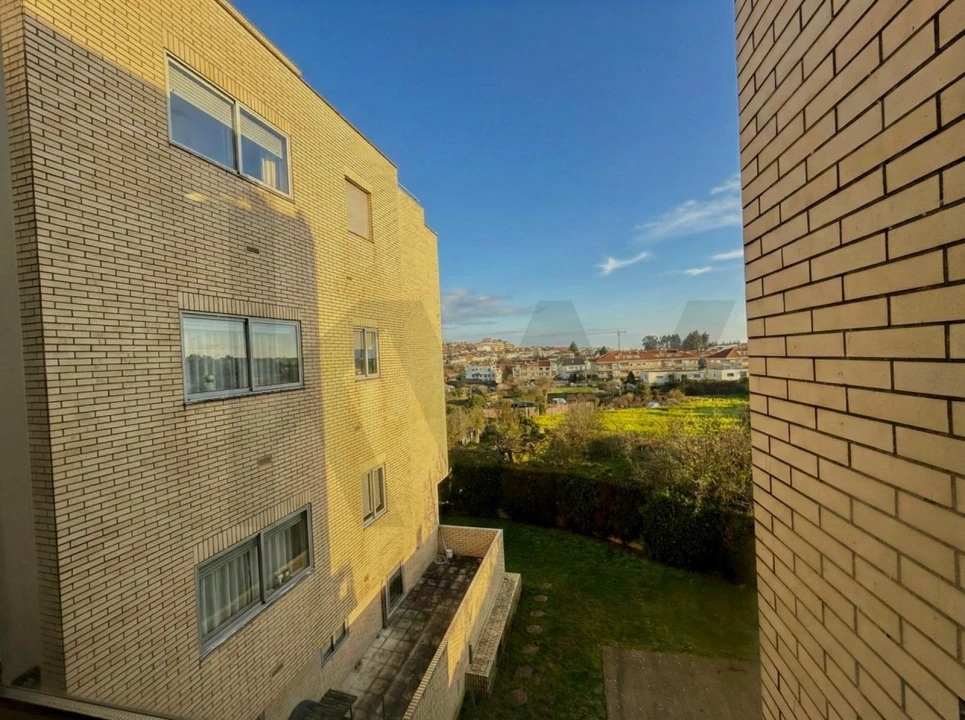 Apartamento T2 para Venda em Canelas Foto 21