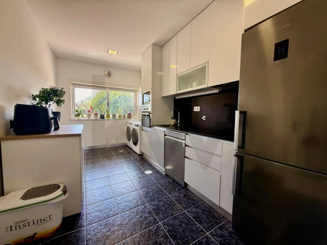 Apartamento T2 para Venda em Canelas Foto 16