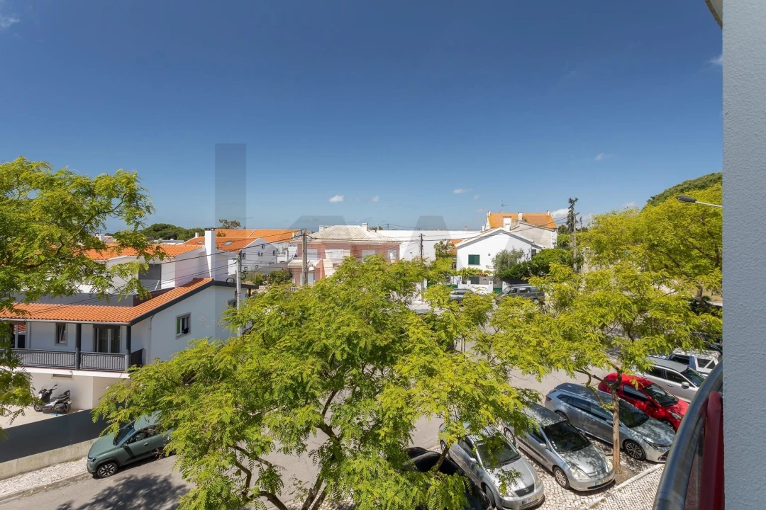 Apartamento T3 para Venda em Caparica e Trafaria Foto 7