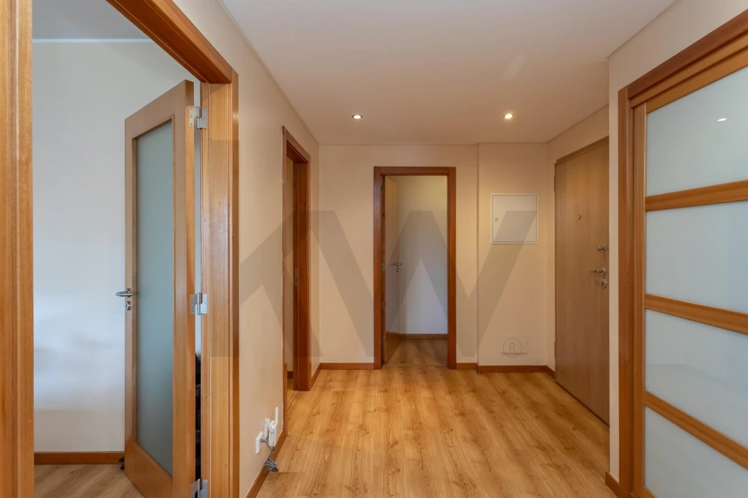Apartamento T3 para Venda em Caparica e Trafaria Foto 10