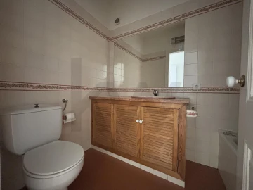 Apartamento T3 para Arrendamento em Misericórdia