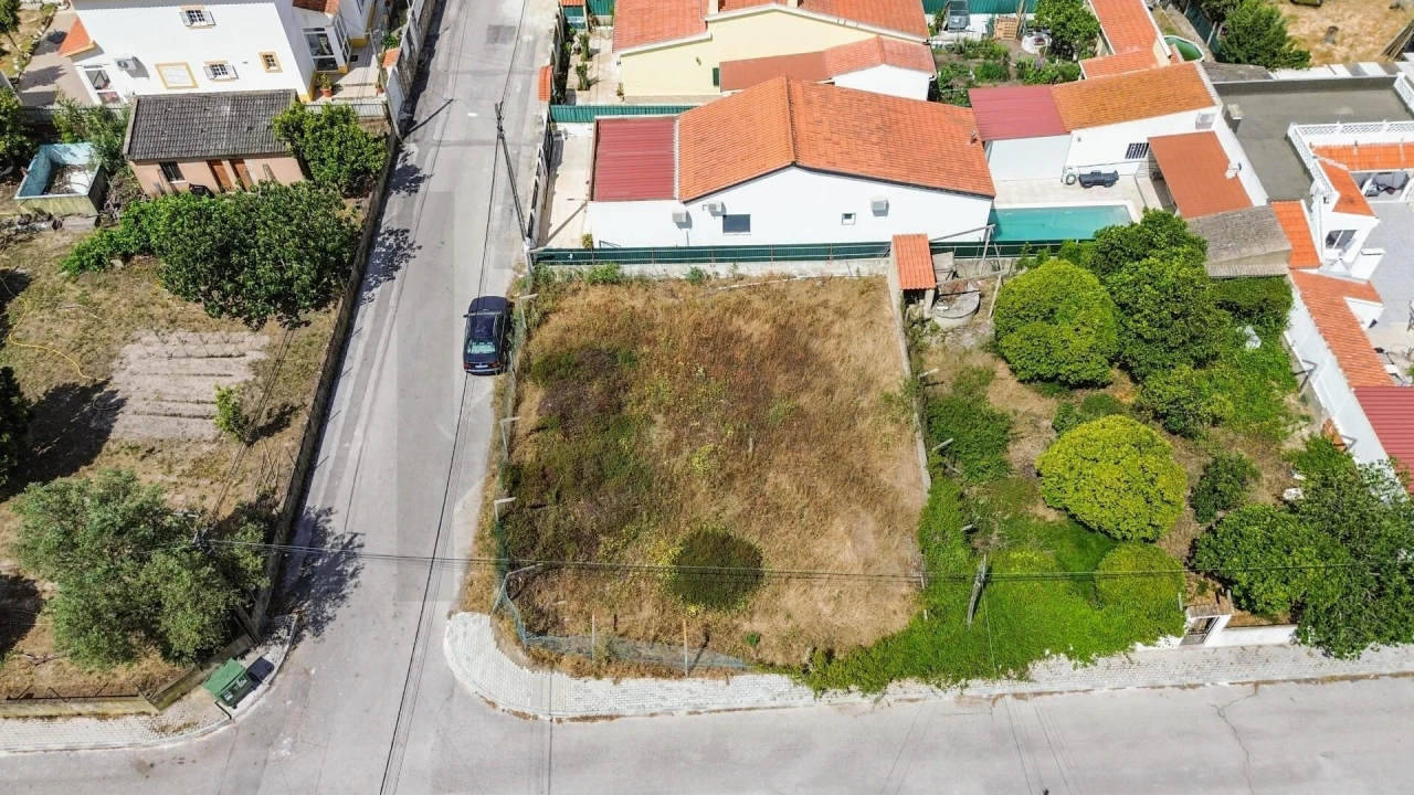 Terreno para Venda em Azeitão (São Lourenço e São Simão) Foto 3