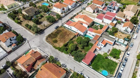 Terreno para Venda em Azeitão (São Lourenço e São Simão)
