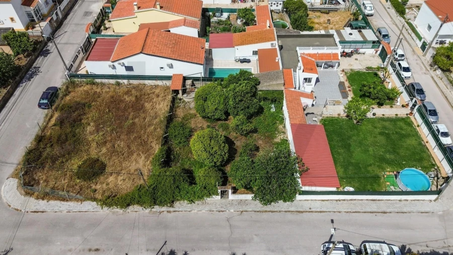 Terreno para Venda em Azeitão (São Lourenço e São Simão) Foto 2