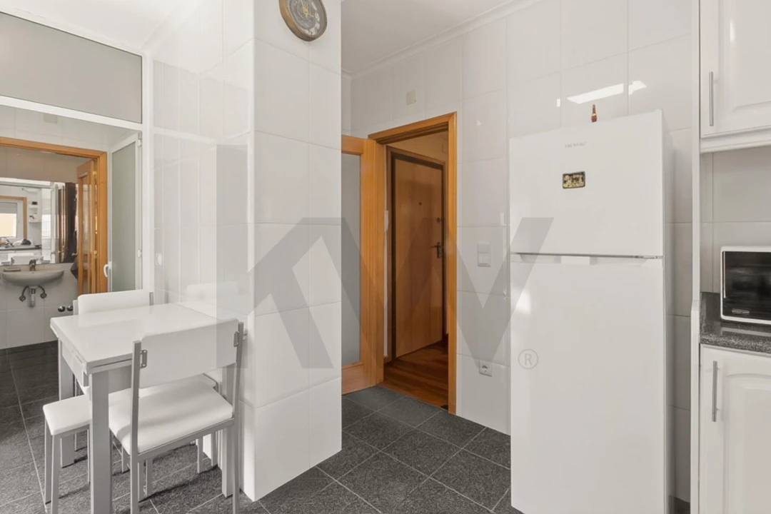 Apartamento T2 para Venda em Oliveira do Douro Foto 15