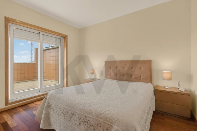 Apartamento T2 para Venda em Oliveira do Douro Foto 21