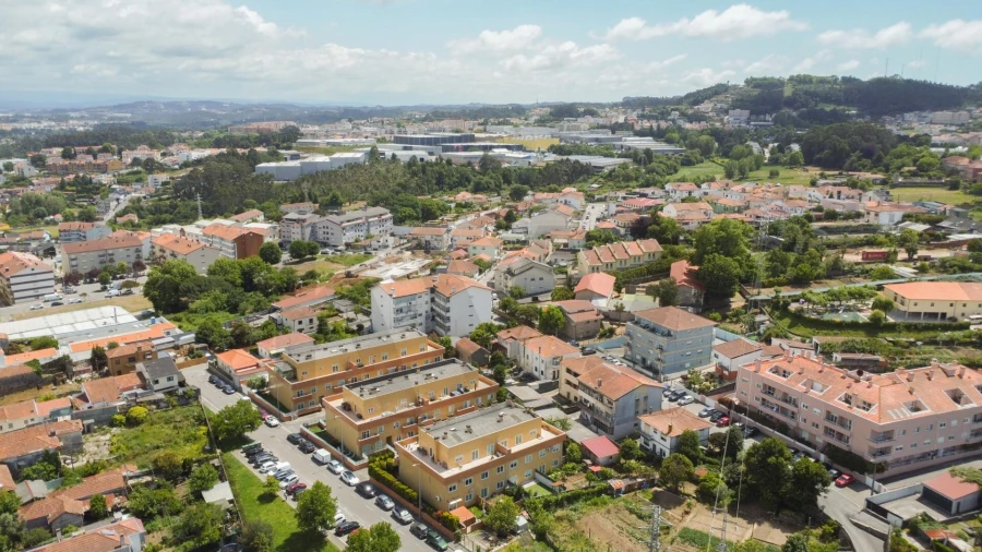 Apartamento T2 para Venda em Oliveira do Douro Foto 34