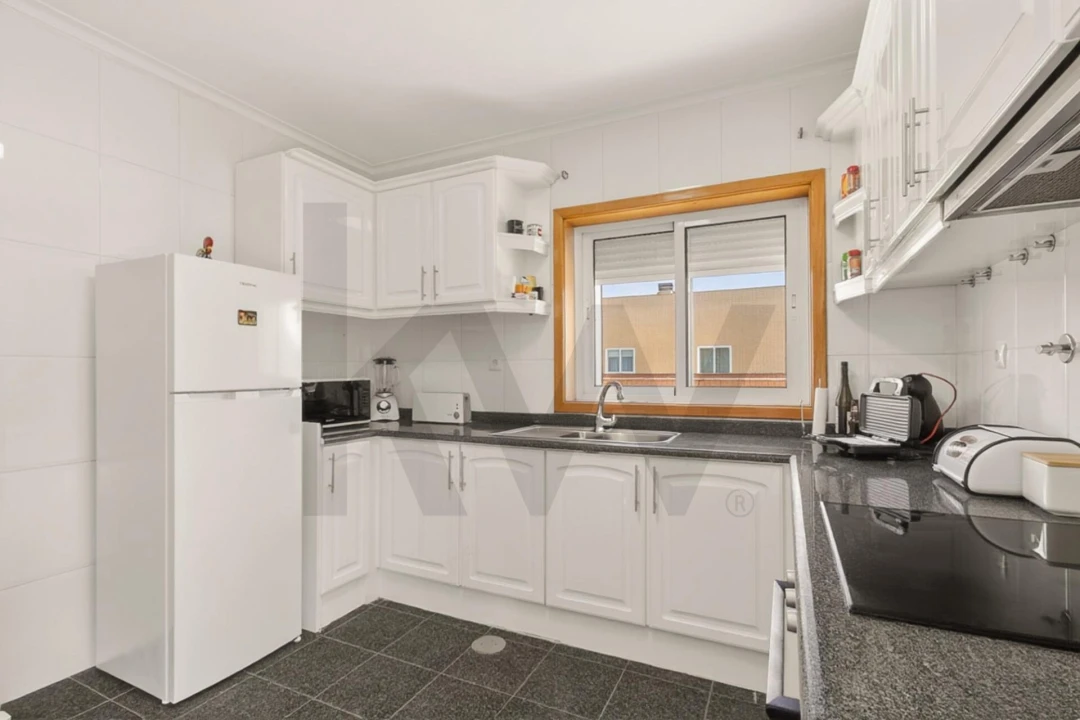 Apartamento T2 para Venda em Oliveira do Douro Foto 14