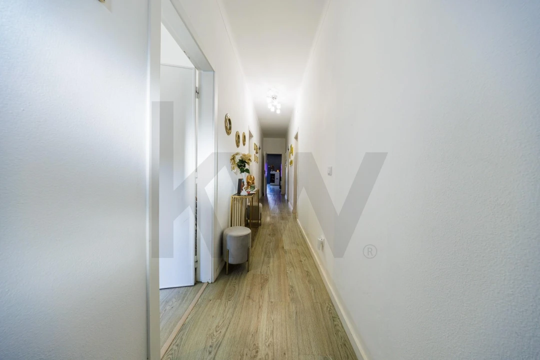 Moradia T4 para Venda em Abrã Foto 28