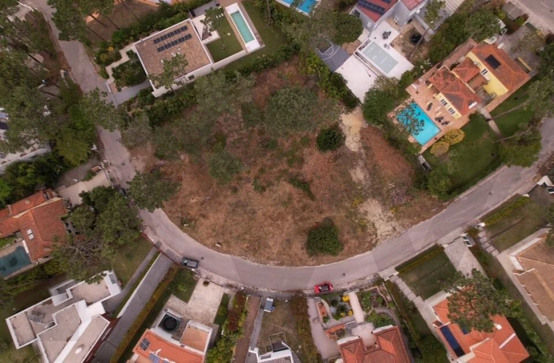 Terreno para Venda em Charneca de Caparica e Sobreda Foto 3