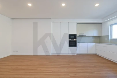 Apartamento T2 para Venda em São Domingos de Rana
