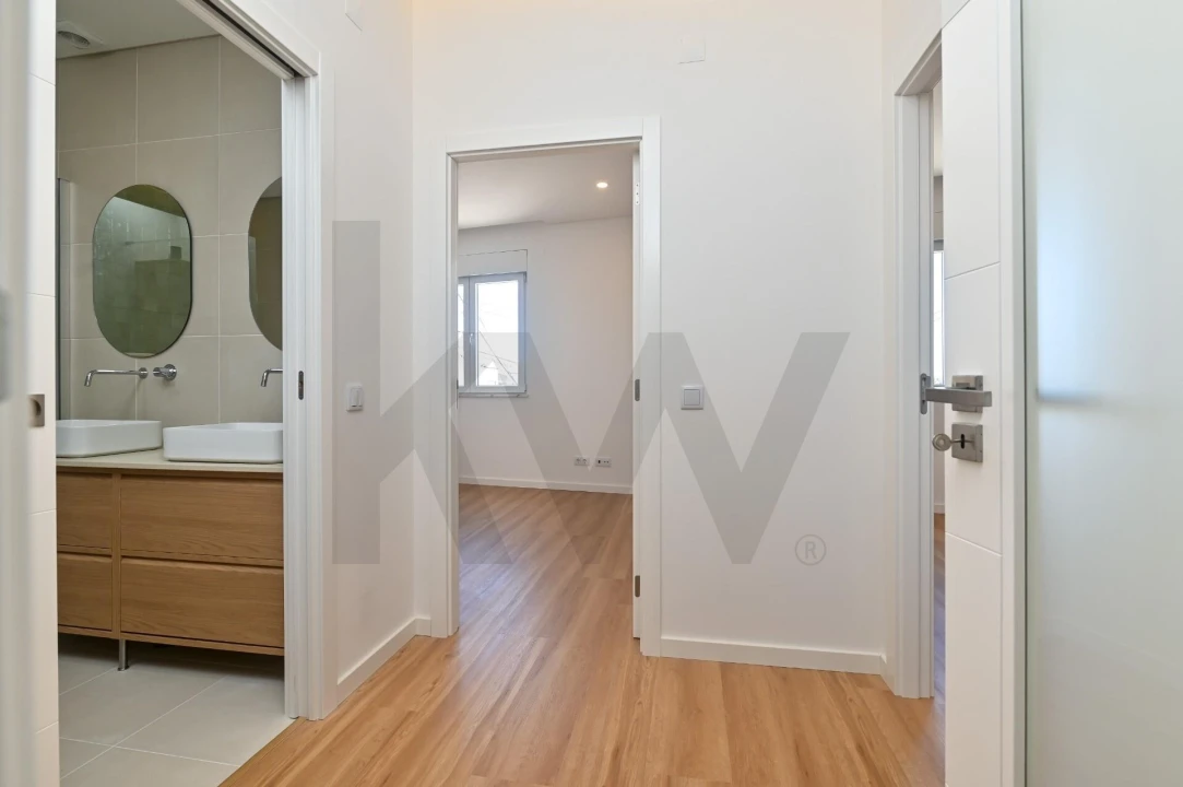 Apartamento T2 para Venda em São Domingos de Rana Foto 12