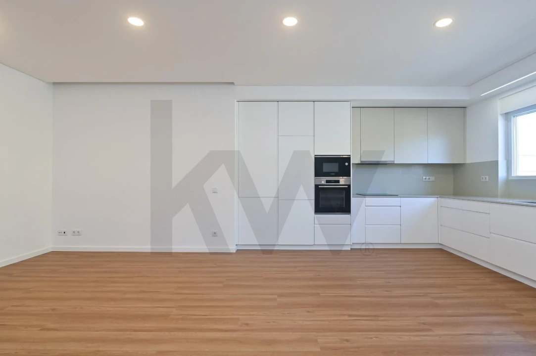 Apartamento T2 para Venda em São Domingos de Rana Foto 3