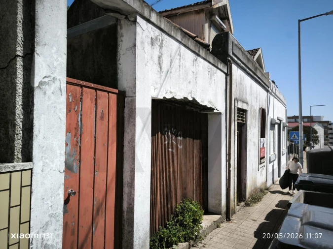 Moradia T2 para Venda em Campanhã Foto 3