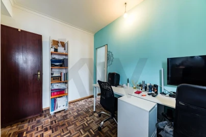 Apartamento T3 para Venda em Algueirão-Mem Martins