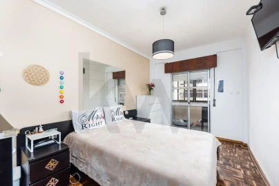 Apartamento T3 para Venda em Algueirão-Mem Martins