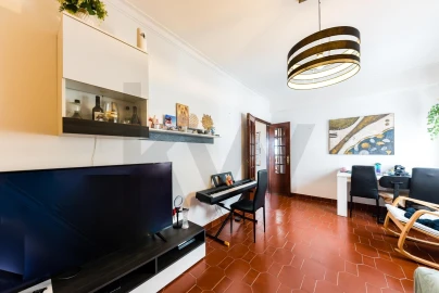 Apartamento T3 para Venda em Algueirão-Mem Martins