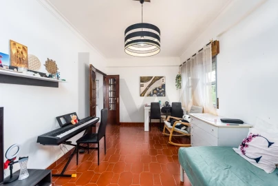 Apartamento T3 para Venda em Algueirão-Mem Martins