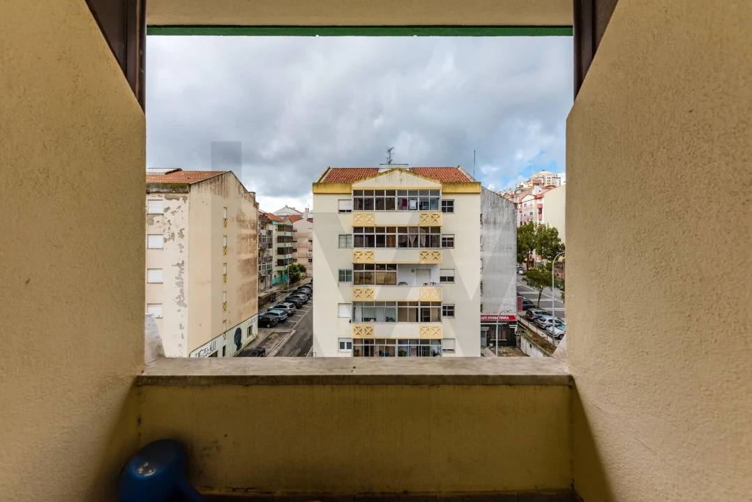 Apartamento T3 para Venda em Algueirão-Mem Martins Foto 26