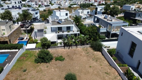 Terreno para Venda em Alcantarilha e Pêra