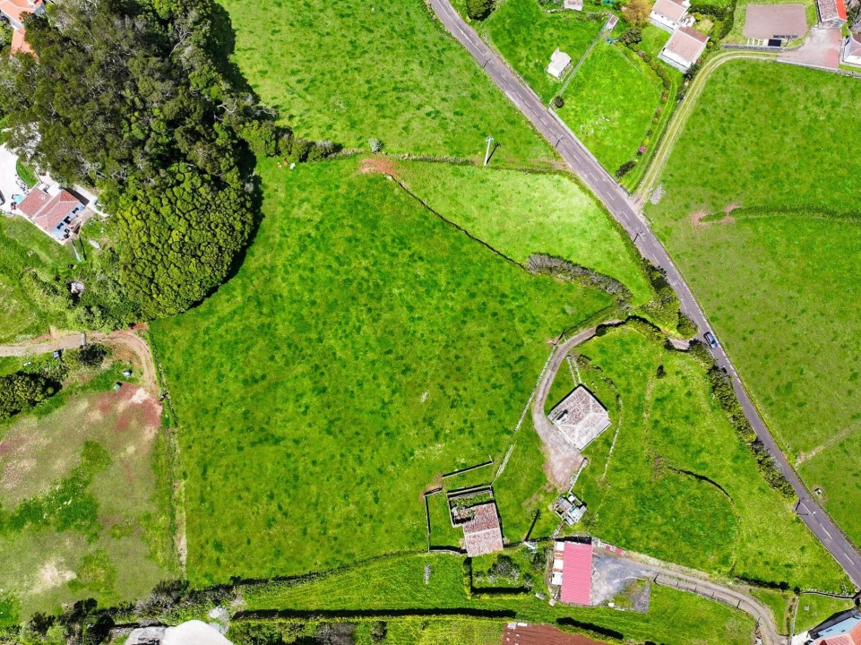 Terreno para Venda em Santo Espirito Foto 6