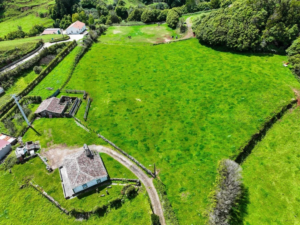 Terreno para Venda em Santo Espirito Foto 4